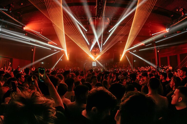 Altruism Label Night with Onlynumbers / Toxic Machinery / SLVL / USH & More — markt-eten in Zuid-Limburg